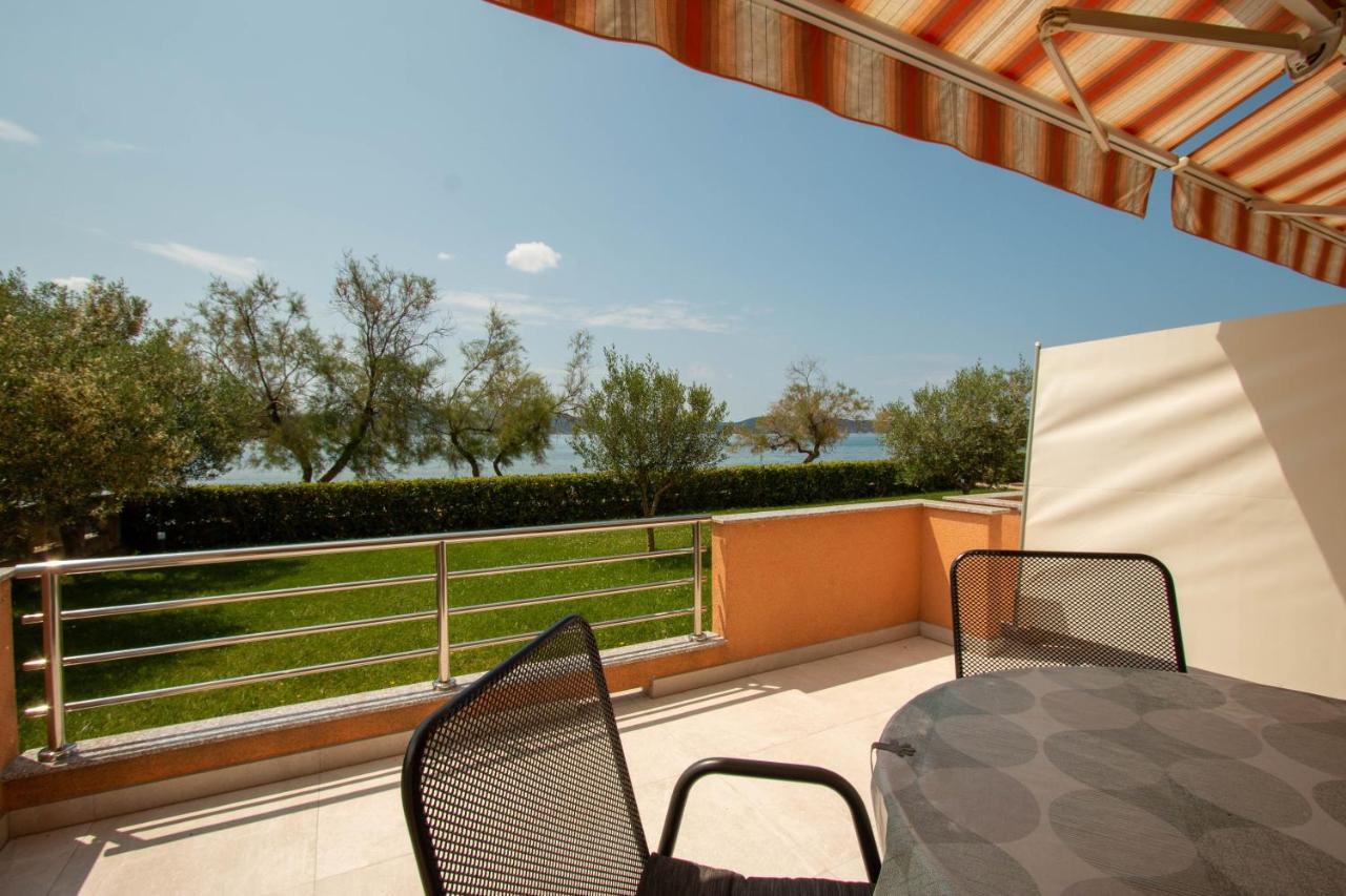 Apartments Matas Sukošan Εξωτερικό φωτογραφία
