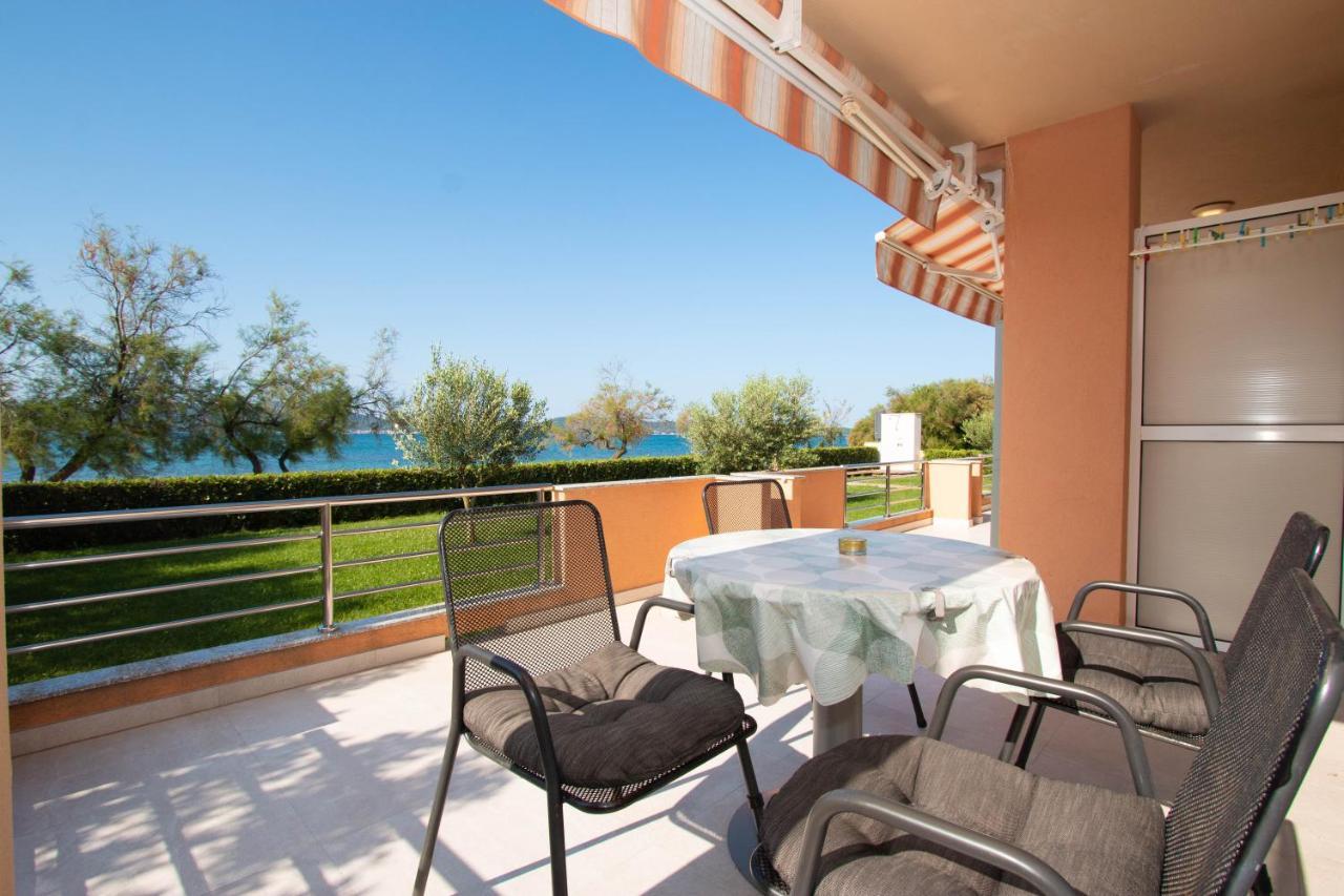 Apartments Matas Sukošan Εξωτερικό φωτογραφία