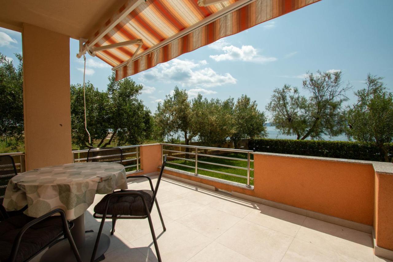 Apartments Matas Sukošan Εξωτερικό φωτογραφία