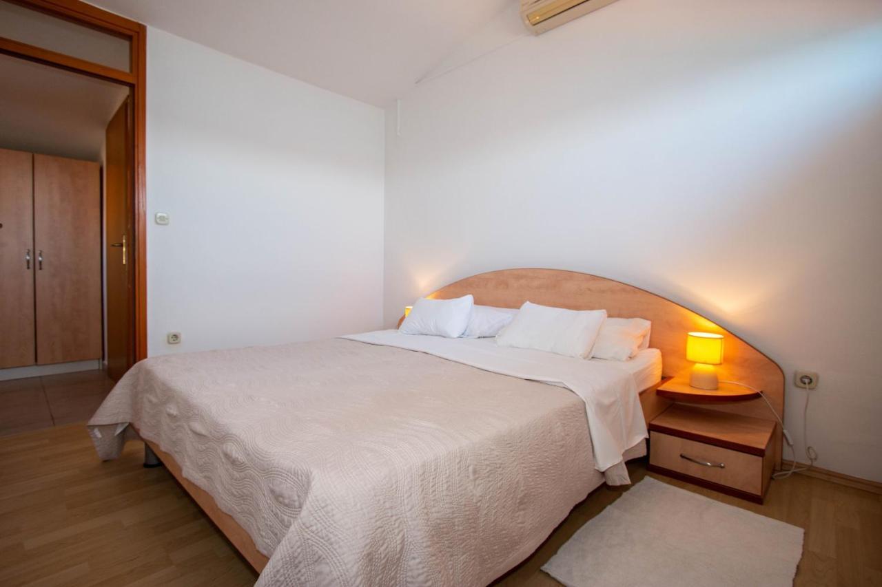 Apartments Matas Sukošan Εξωτερικό φωτογραφία