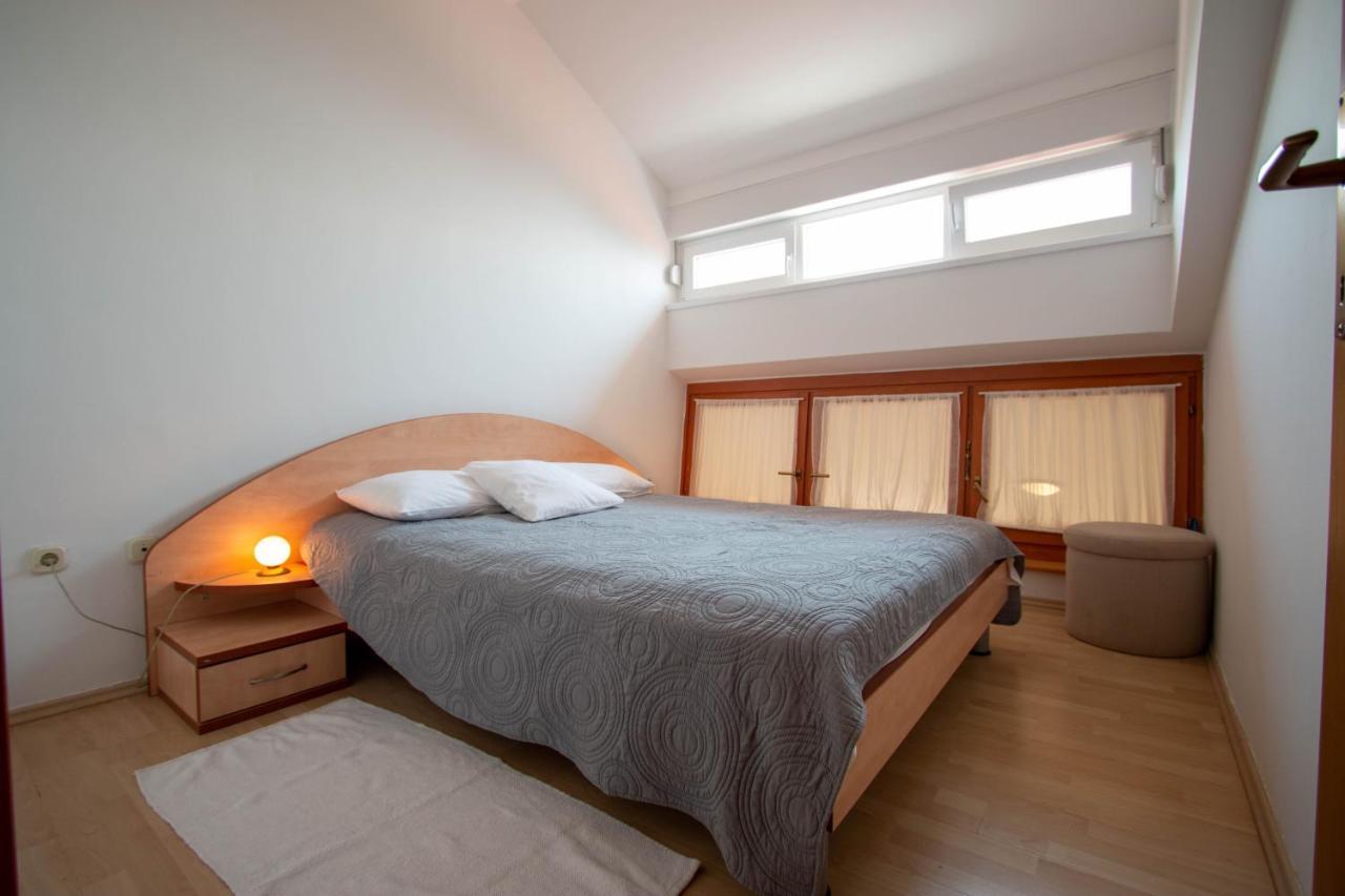 Apartments Matas Sukošan Εξωτερικό φωτογραφία